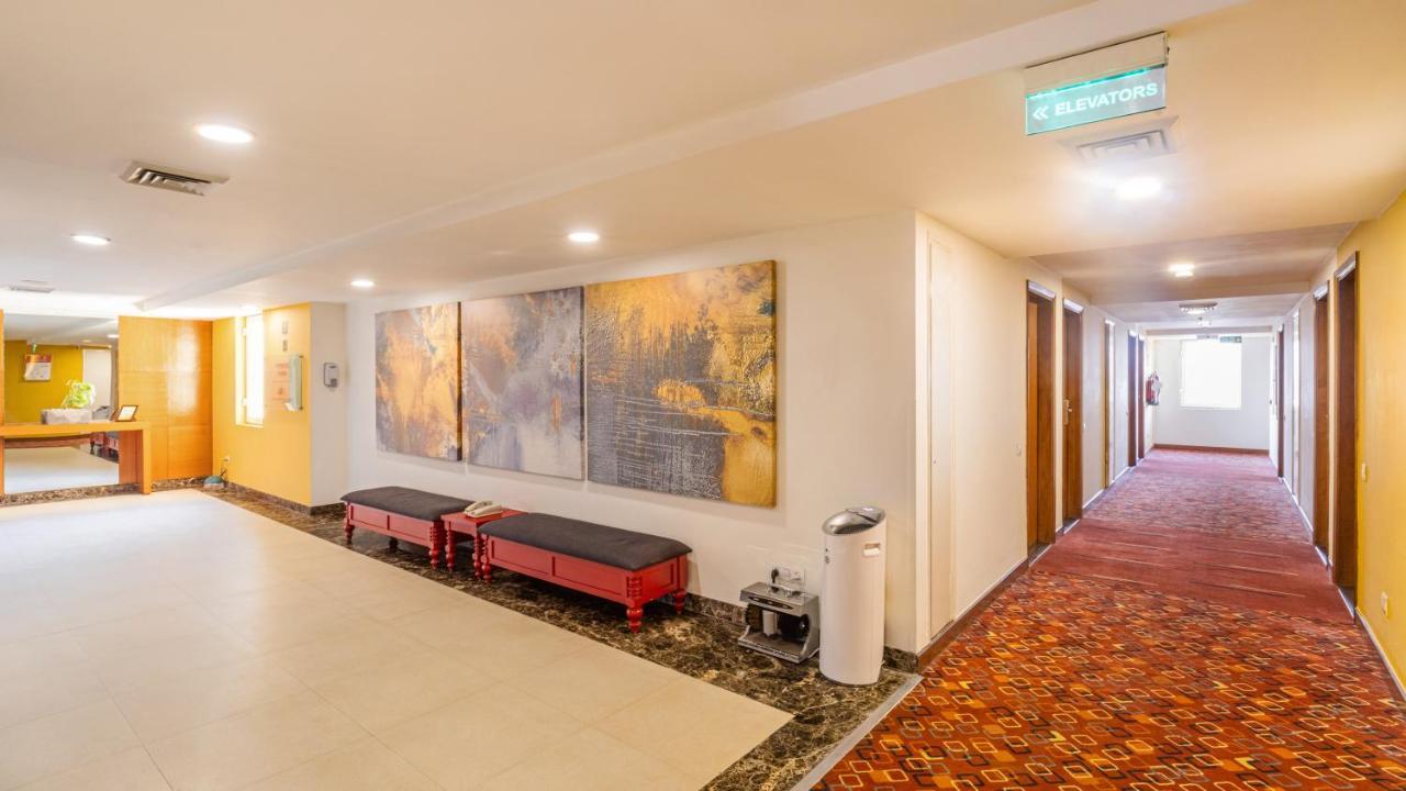Ibis Gurgaon Golf Course Road - An Accor Brand Hotel Exterior photo