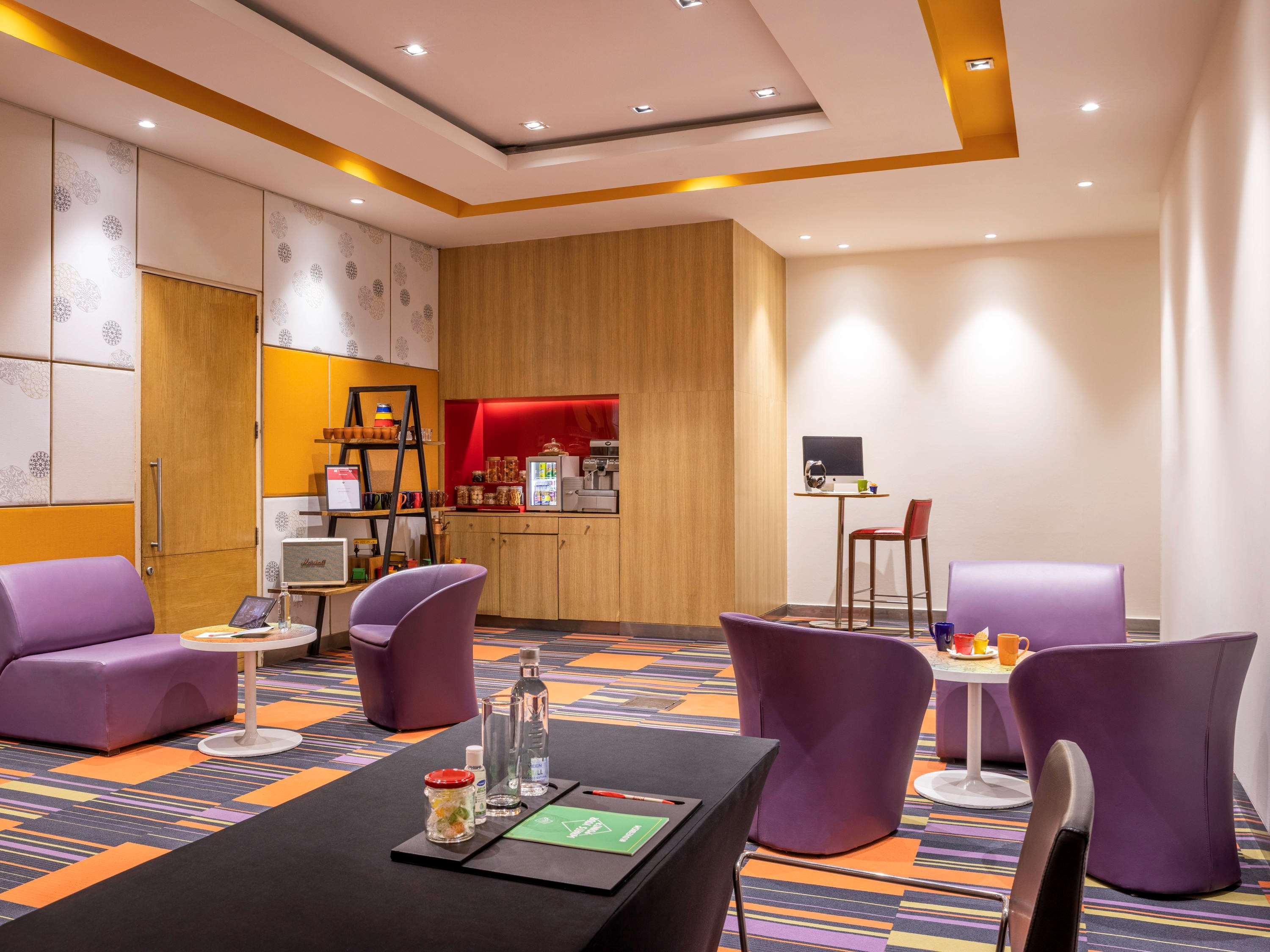 Ibis Gurgaon Golf Course Road - An Accor Brand Hotel Exterior photo