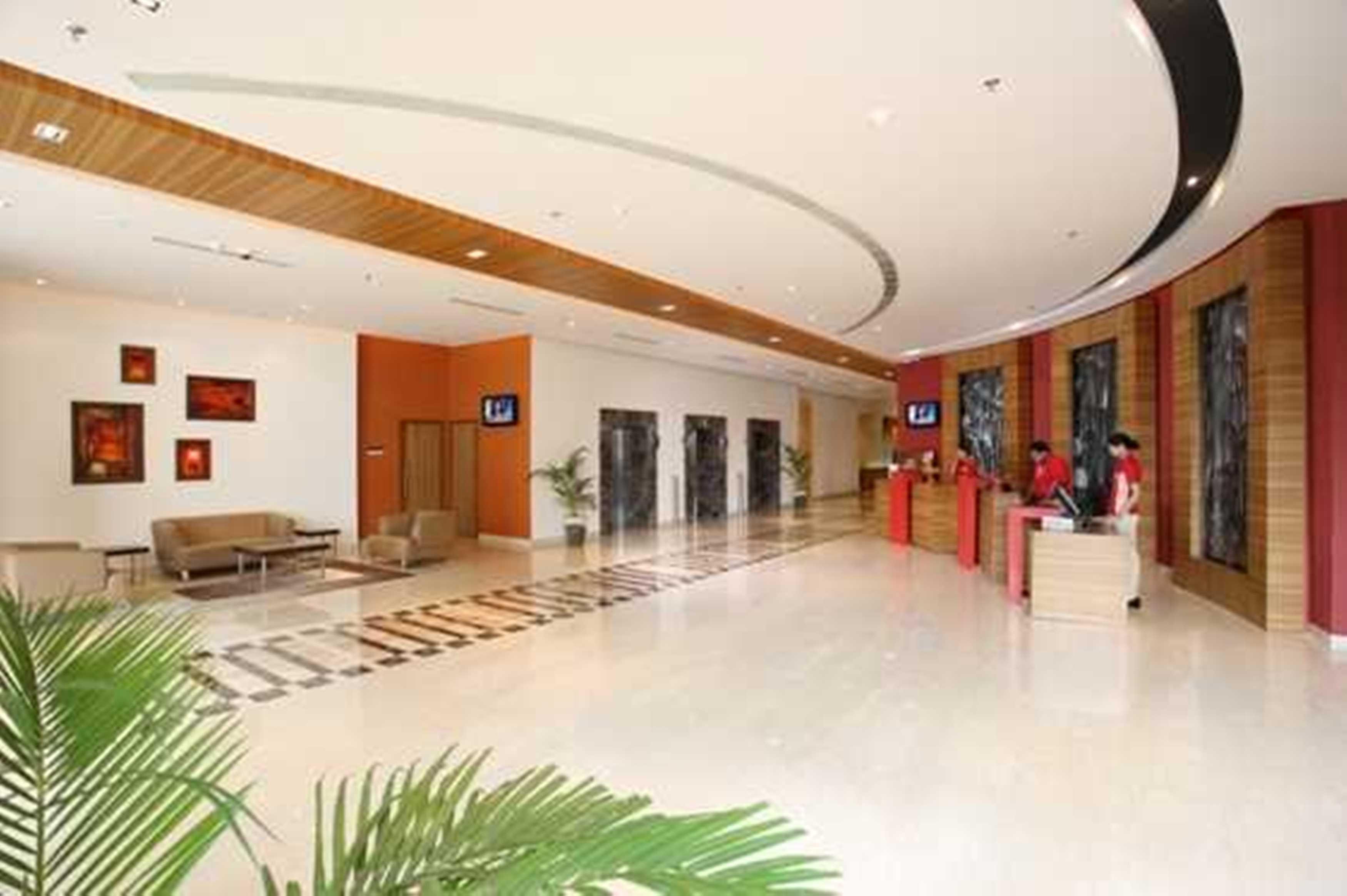 Ibis Gurgaon Golf Course Road - An Accor Brand Hotel Exterior photo
